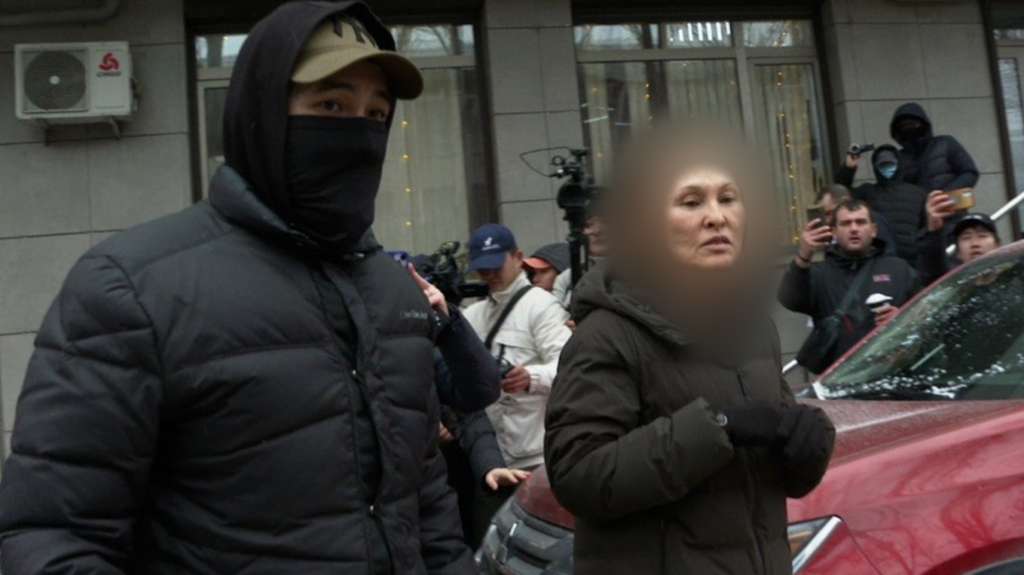 Қирғизистон ба суи диктатура: несткунии расонаҳо